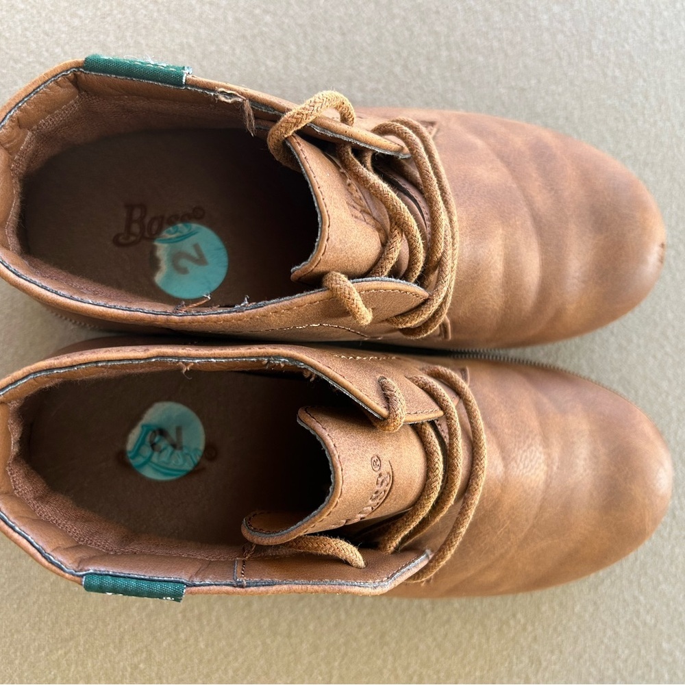 G.H. Bass & Co Boys Boots Leather Size 2, gently worn, great condition​ - Picture 5 of 6